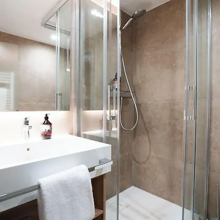 Kapuzinerhof 3*